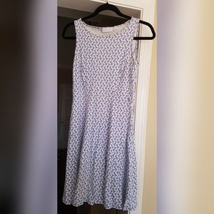 NY&C Geometric fit and flare